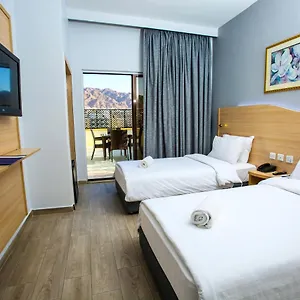 Golden Tulip **** Акаба